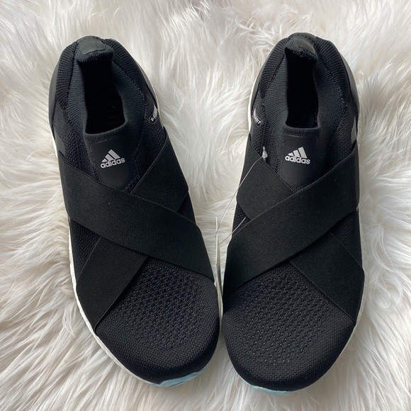 Women’s adidas ultraboost 5.0 DNA Running black-white-blue - Picture 3 of 11